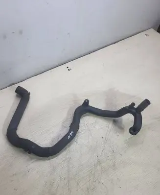 Mercedes-Benz B W245 Engine coolant pipe/hose A6402001352