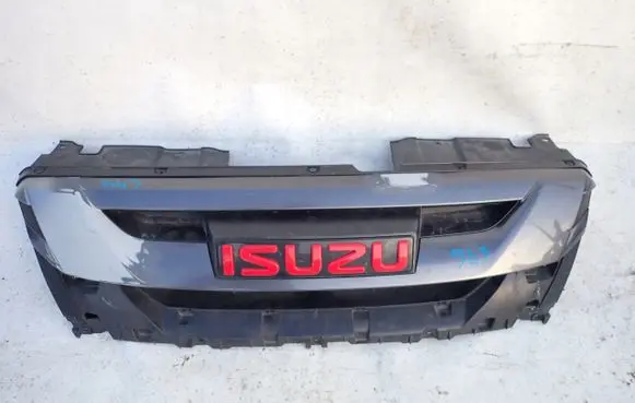Isuzu D-Max Front bumper upper radiator grill
