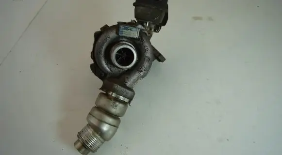 Audi A4 S4 B8 8K Turbo 03L145702H