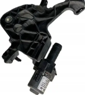 Ford F150 Coolant heater control valve FL3418C310AB