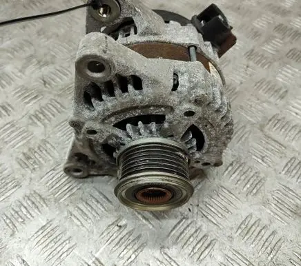 Citroen Berlingo Generator/alternator 9820893880