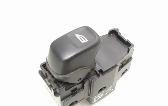 Volvo XC70 Electric window control switch 30658696