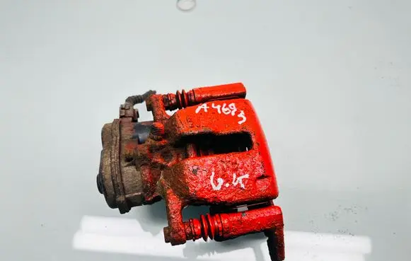 Rear brake caliper