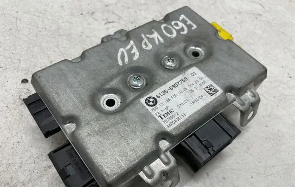 BMW 5 E60 E61 Airbag control unit/module 6957759