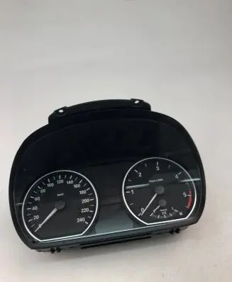 BMW 1 E81 E87 Speedometer (instrument cluster) 9187330
