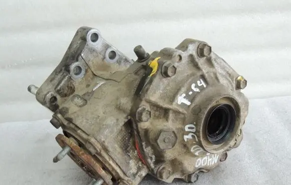 Toyota RAV 4 (XA30) Gearbox transfer box case 3610042091 3610042090