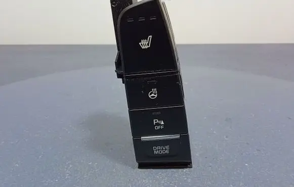 KIA Niro Other switches/knobs/shifts 93315-Q4040