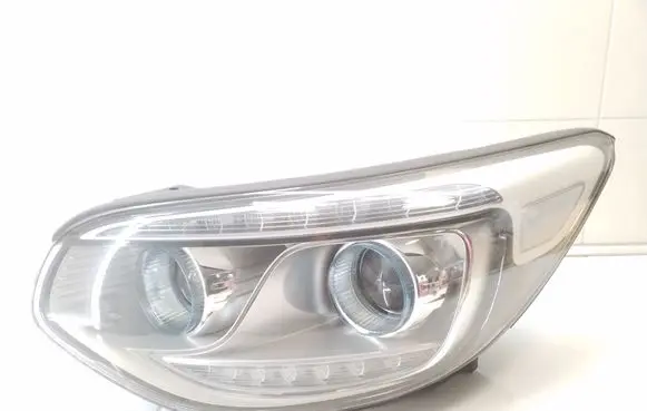 KIA Soul Headlight/headlamp 92101E4