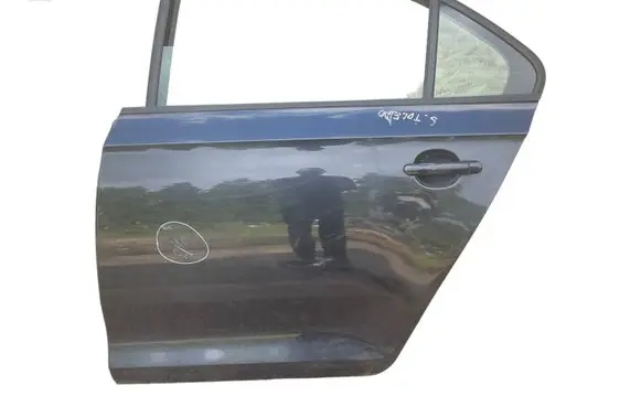 Seat Toledo IV (NH) Rear door 5JA833311
