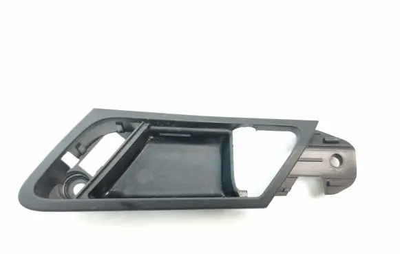 Mercedes-Benz ML W164 Rear door handle cover 