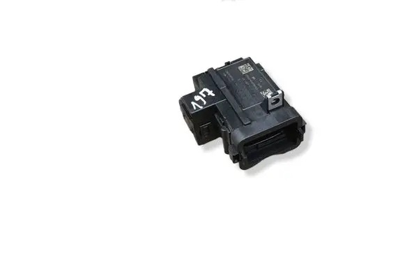 Audi A5 Sportback 8TA Ignition lock 8K0909131D