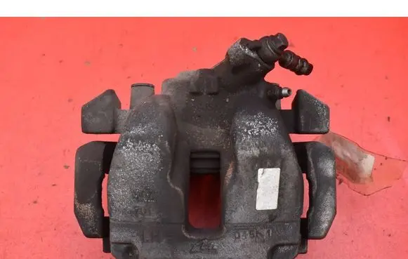 Peugeot 5008 Front brake caliper 