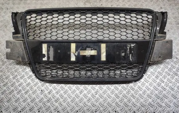 Audi A5 Sportback 8TA Front bumper upper radiator grill 