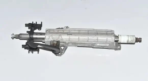 Steering wheel axle set