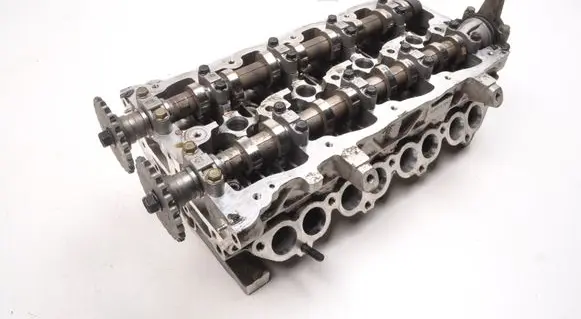 Hyundai i30 Engine head 221112A100