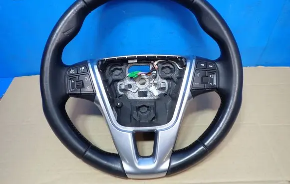 Volvo V40 Steering wheel 