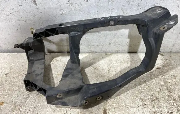 Mitsubishi Colt Headlight/headlamp mounting bracket MN105059