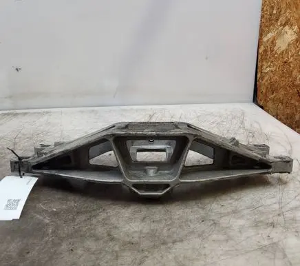 Jaguar XE Gearbox mounting bracket GX735060CB