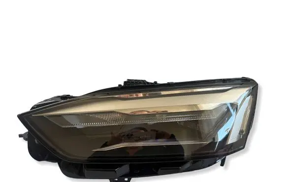 Audi A5 Headlight/headlamp 8W694111