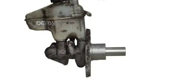 Skoda Octavia Mk2 (1Z) Master brake cylinder 03355890101 1K2614019H