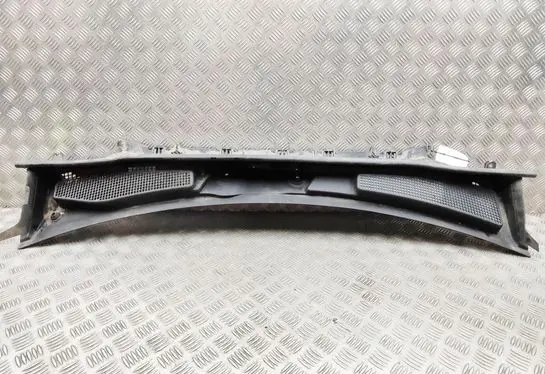 Mercedes-Benz GLB X247 Wiper trim A2478302900