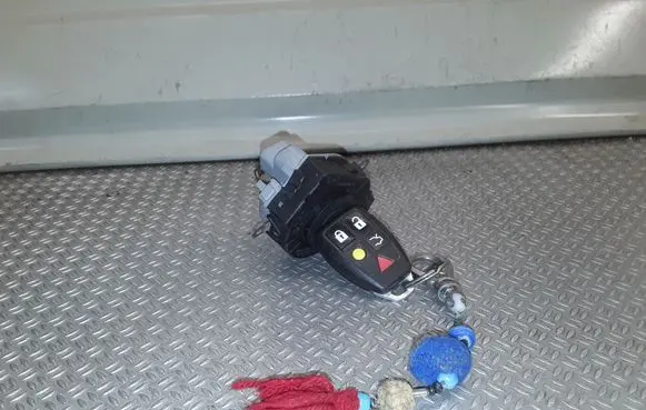 Volvo V50 Ignition lock 31252481