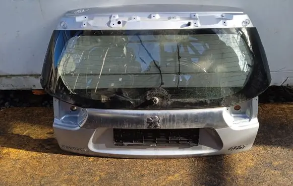 Peugeot 4007 Tailgate/trunk/boot lid