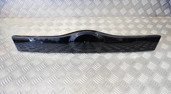 Toyota Prius (XW20) Trunk door license plate light bar 7680147050