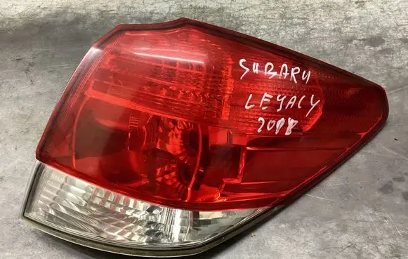 Subaru Legacy Rear/tail lights 22020067 A045053