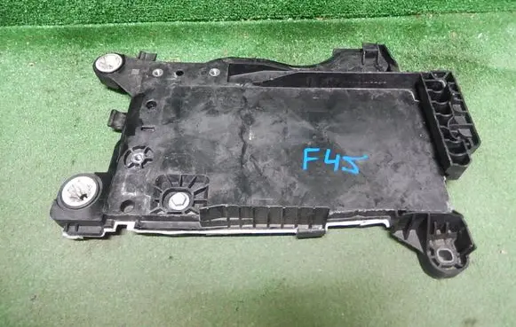 BMW 2 F45 Battery tray 
