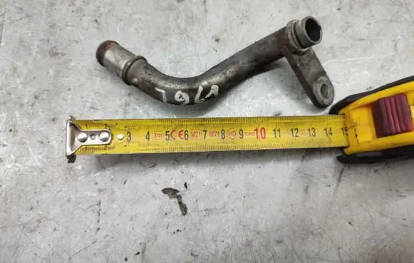 Volvo S60 Engine coolant pipe/hose
