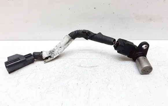 Volvo V70 Crankshaft position sensor 30713485