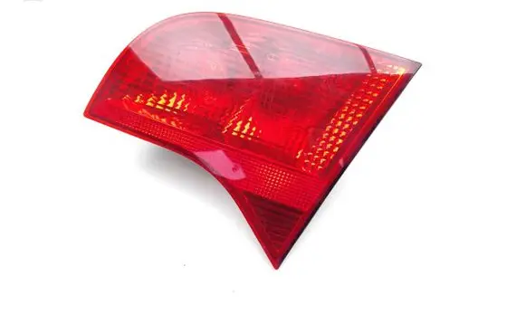 Audi A4 S4 B7 8E 8H Tailgate rear/tail lights 8E945094 484502 ULO749002