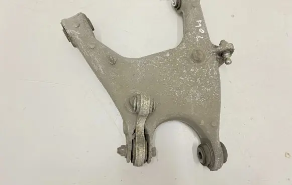 BMW 5 F10 F11 Rear upper control arm/wishbone 6865897