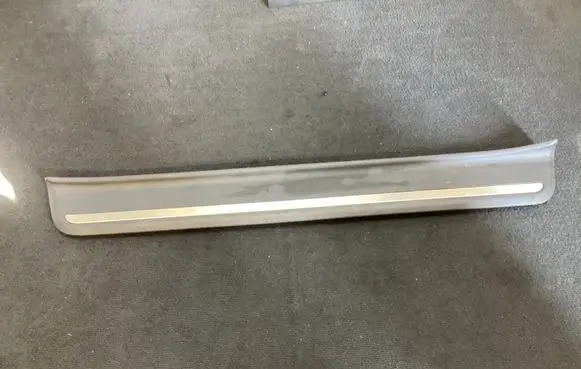 KIA EV6 Front sill trim cover 85883CV500