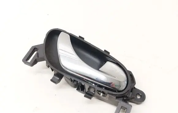 Rear door interior handle