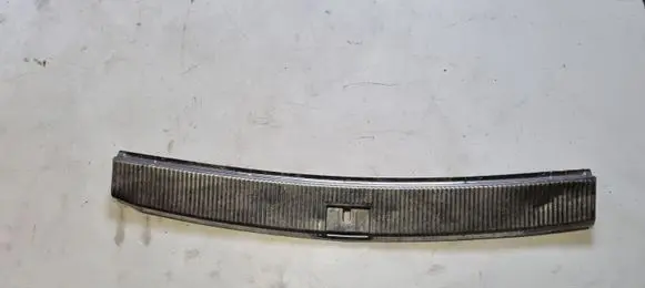 Volkswagen Touareg I Trunk/boot sill cover protection 7L6863459B