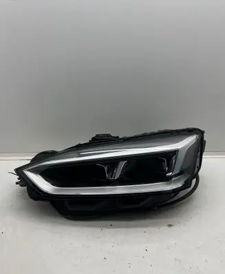 Audi A5 Headlight/headlamp 8W6941033E 060357 030110063103
