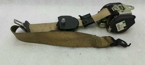 Mercedes-Benz CLS C219 Front seatbelt buckle A2118605485