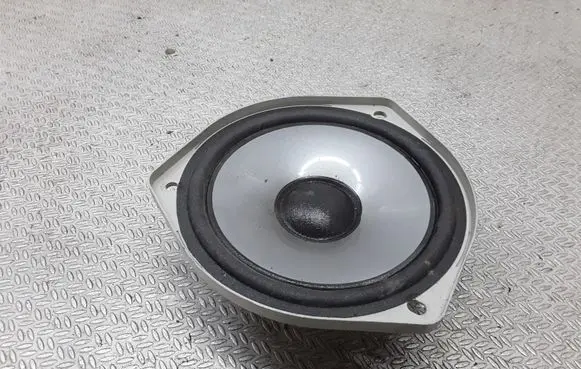 Honda FR-V Rear door speaker EAS16P663A