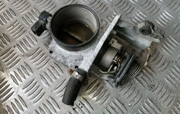 BMW 5 E39 Throttle valve 1433385