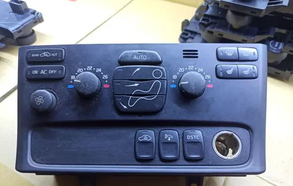 Volvo S80 Climate control unit 8691875