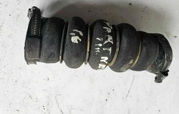 Peugeot Partner Intercooler hose/pipe