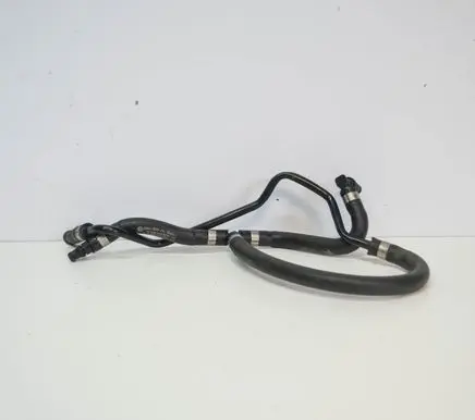 Mercedes-Benz C W204 Engine coolant pipe/hose A2045012225