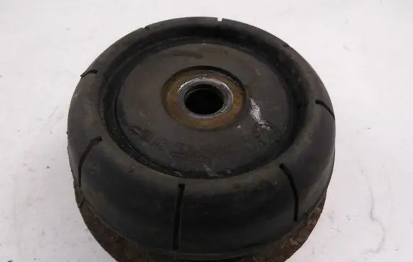 Opel Vectra A Front coil spring rubber mount 