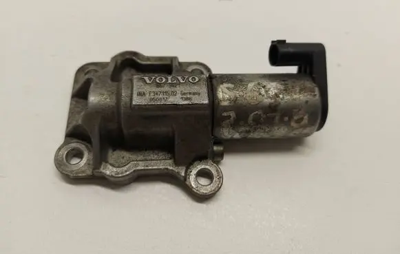 Volvo S60 Camshaft vanos timing valve F34711502 050817