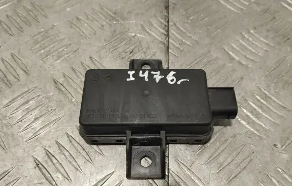 Maserati Levante Tire pressure control unit 670105613