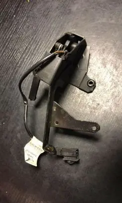 BMW 5 E39 Tailgate window lock/catch/latch 8238469