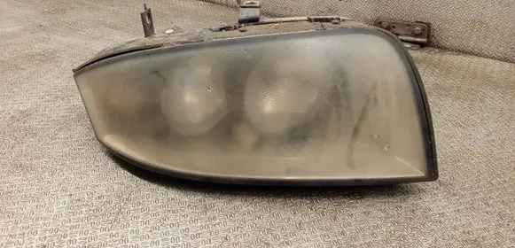 Audi A2 Headlight/headlamp 8Z0941004H