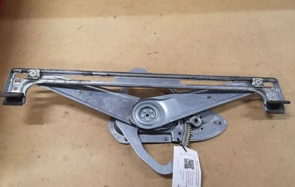 Ford Focus C-MAX Front window lifting mechanism without motor 3M51R23201BE